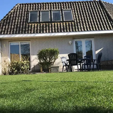 בית נופש Have A Stay! - De Witte Raaf With Garden And Hottub