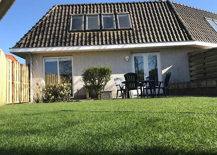 Holiday home Have A Stay! - De Witte Raaf With Garden And Hottub